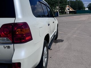 2012 Toyota Land Cruiser 200 Series Рестайлинг 1, белый, 3850000 рублей, вид 5