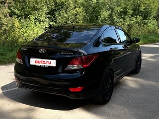 2014 Hyundai Solaris I, чёрный, 900000 рублей, вид 4