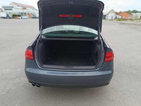 2011 Audi A4 IV (B8), серый, 1700000 рублей - вид 22