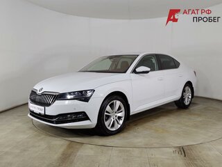 2019 Skoda Superb III Рестайлинг, белый, 2650000 рублей, вид 1