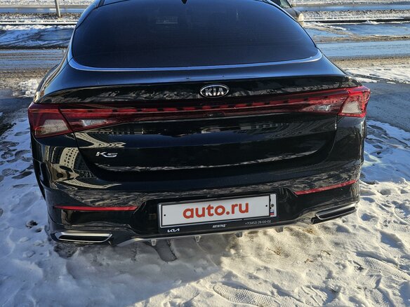 2021 Kia K5 III, чёрный, 2770000 рублей - вид 9