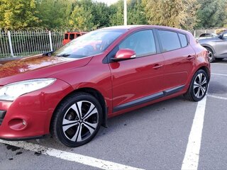 2010 Renault Megane III, красный, 790000 рублей, вид 1