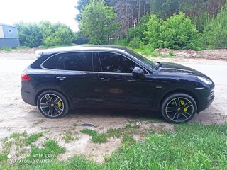 2014 Porsche Cayenne Diesel II (958), чёрный, 3000000 рублей, вид 3