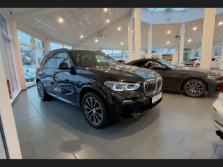 2019 BMW X5 25d IV (G05/G18), чёрный, 7490000 рублей, вид 4