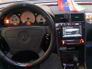 1998 Mercedes-Benz C-Класс 240 I (W202) Рестайлинг, серебристый, 595000 рублей, вид 5