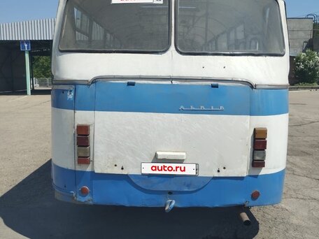 1997 ЛАЗ 695, белый, 650000 рублей, вид 2