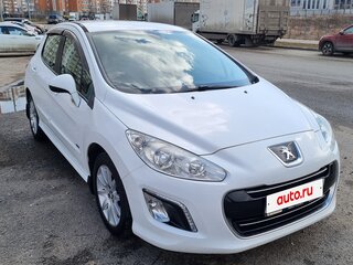2011 Peugeot 308 I Рестайлинг, белый, 850000 рублей, вид 3