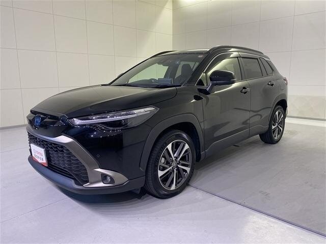 Открыть фотографии: Toyota Corolla Cross I