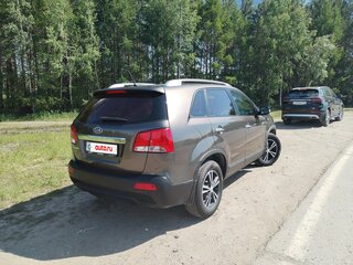 2011 Kia Sorento II, коричневый, 1400000 рублей, вид 5