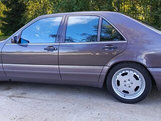 1995 Mercedes-Benz S-Класс 500 III (W140), фиолетовый, 3000000 рублей, вид 3
