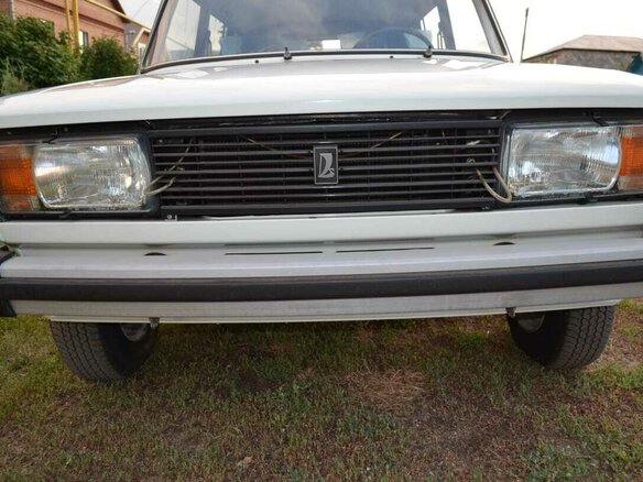 1992 Lada (ВАЗ) 2104 5-speed, белый - вид 4
