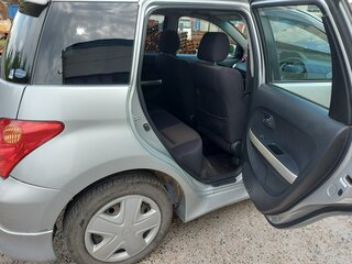 2002 Toyota Ist I, серебристый, 492000 рублей, вид 5