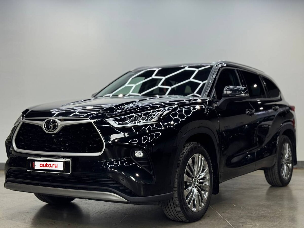 Открыть фотографии: Toyota Highlander IV (XU70)