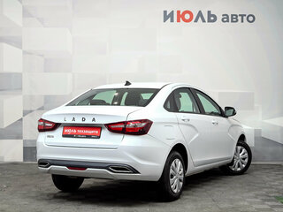 2026 Lada (ВАЗ) Vesta I Рестайлинг (NG), белый, 1450000 рублей, вид 4