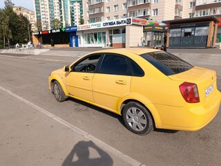 2015 Daewoo Gentra II, жёлтый, 320000 рублей, вид 4