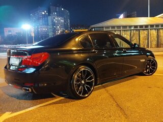 2012 BMW 7 серии Long 750Li xDrive V (F01/F02/F04), чёрный, 1460000 рублей, вид 1