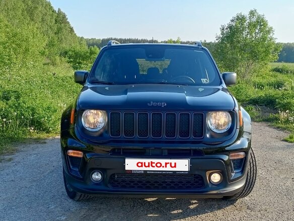 2021 Jeep Renegade I Рестайлинг, чёрный, 2790000 рублей