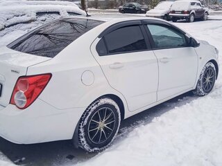 2014 Chevrolet Aveo II, белый, 715000 рублей, вид 2
