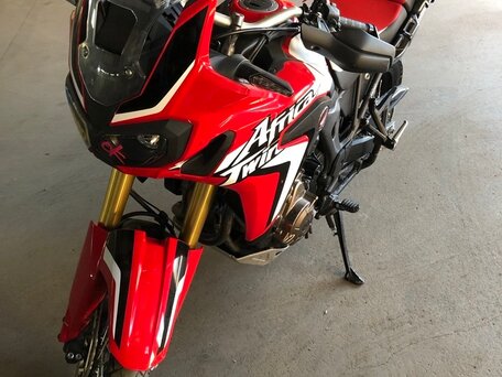 2016 Honda CRF 1000L Africa Twin, красный, 1400000 рублей, вид 3