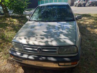 1993 Volkswagen Vento, серебристый, 230000 рублей, вид 1