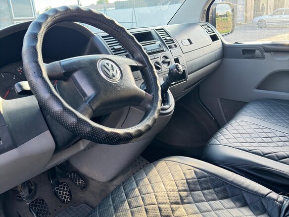 2006 Volkswagen Transporter, белый, 1100000 рублей - вид 3
