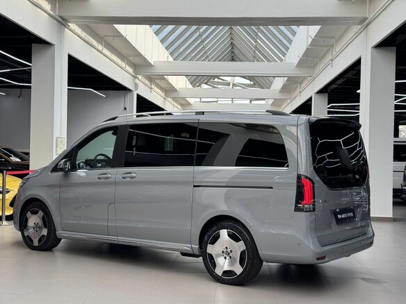 2026 Mercedes-Benz V-Класс Long 300 d длинный III (W447) Рестайлинг 2, серый, 14990000 рублей - вид 13