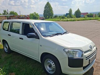 2021 Toyota Probox I Рестайлинг, белый, 1120000 рублей, вид 3