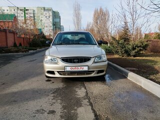 2001 Hyundai Accent ТагАЗ II, бежевый, 215000 рублей, вид 2