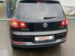 2010 Volkswagen Tiguan I, чёрный, 1150000 рублей, вид 4