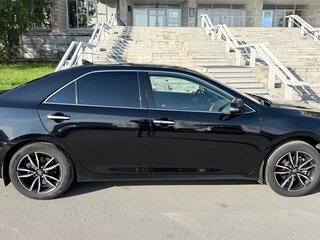 2017 Toyota Camry VII (XV50) Рестайлинг 2, чёрный, 2400000 рублей, вид 5