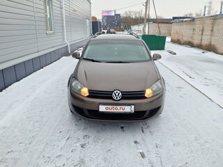2010 Volkswagen Golf VI, коричневый, 1090000 рублей, вид 2