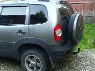 2012 Chevrolet Niva I Рестайлинг, серый, 530000 рублей, вид 2