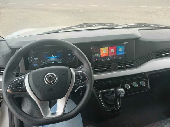 2024 Dongfeng K32, серебристый, 3500000 рублей - вид 5