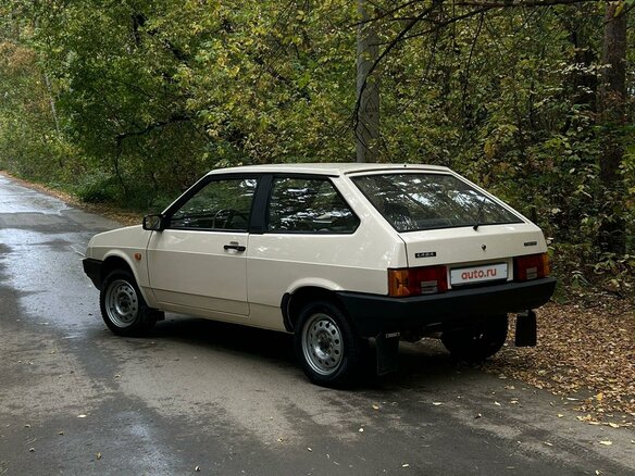 1990 Lada (ВАЗ) 2108, бежевый, 555000 рублей - вид 4