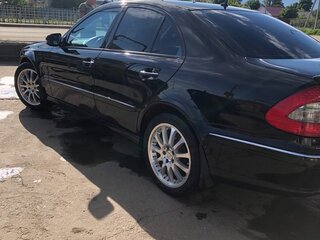 2007 Mercedes-Benz E-Класс 280 III (W211, S211) Рестайлинг, чёрный, 1300000 рублей, вид 4
