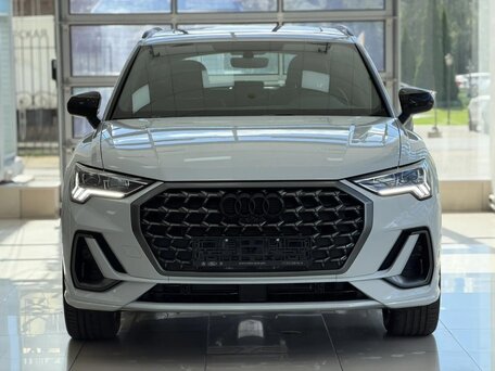 Audi Q3 II (F3)