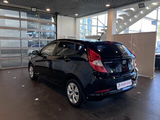 2016 Hyundai Solaris I Рестайлинг, чёрный, 899000 рублей, вид 5
