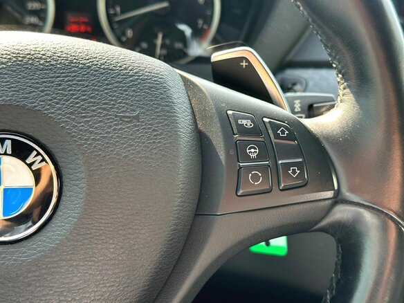 2013 BMW X6 35i I (E71) Рестайлинг, белый - вид 18