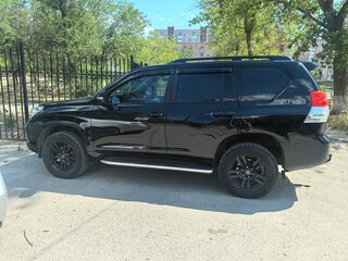 2010 Toyota Land Cruiser Prado 150 Series, чёрный, 3000000 рублей, вид 5