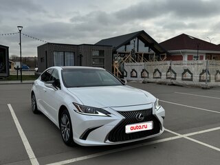 2019 Lexus ES 250 VII, белый, 3400000 рублей, вид 1