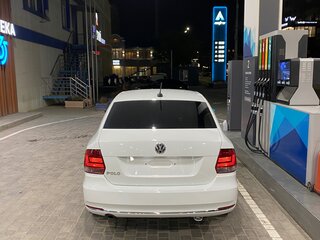2019 Volkswagen Polo V Рестайлинг, белый, 800015 рублей, вид 4