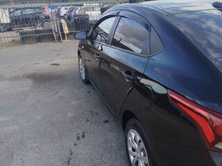 2017 Hyundai Solaris II, чёрный, 1250000 рублей, вид 3