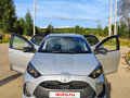 2020 Toyota Yaris IV, серебристый, 1200000 рублей - вид 2