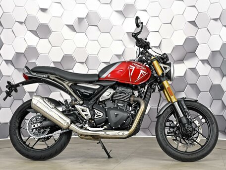 2025 Triumph Speed 400, красный, 615000 рублей, вид 3