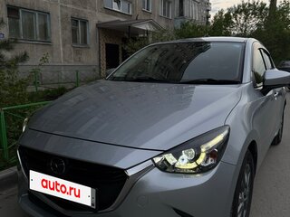 2017 Mazda Demio IV (DJ), серебристый, 1550000 рублей, вид 1