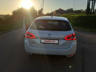 2018 Peugeot 308 II Рестайлинг, белый, 1450000 рублей, вид 5