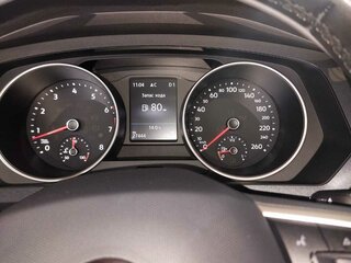 2021 Volkswagen Tiguan II Рестайлинг, белый, 3500000 рублей, вид 5