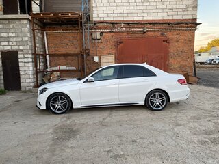 2015 Mercedes-Benz E-Класс 200 IV (W212, S212, C207) Рестайлинг, белый, 1800000 рублей, вид 3