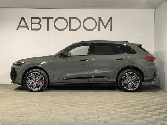 2026 Audi Q5 L III (GU), зелёный - вид 4