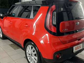 2018 Kia Soul II Рестайлинг, красный, 1300000 рублей, вид 4